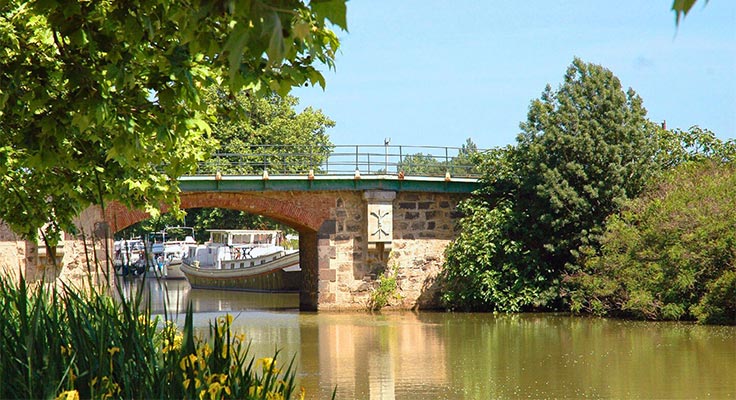 Le Canal du Midi &agrave; Vias