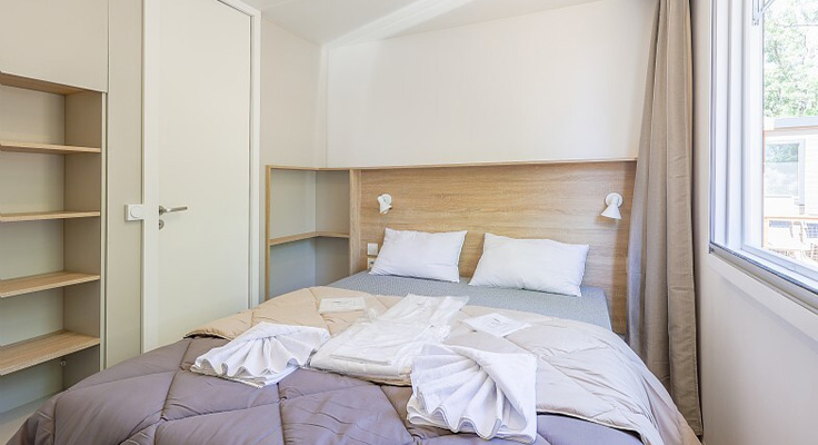 Chambre lit double mobile-home Ultimate