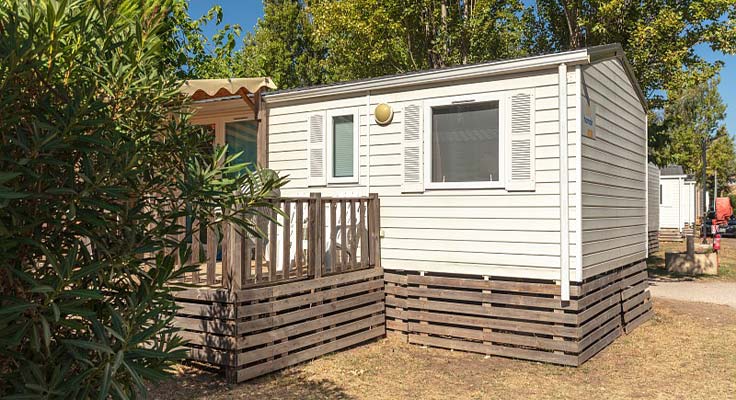 Location de mobil-home pr&egrave;s de S&eacute;rignan
