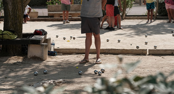 Tournoi de p&eacute;tanque sur le terrain du camping &agrave; Valras